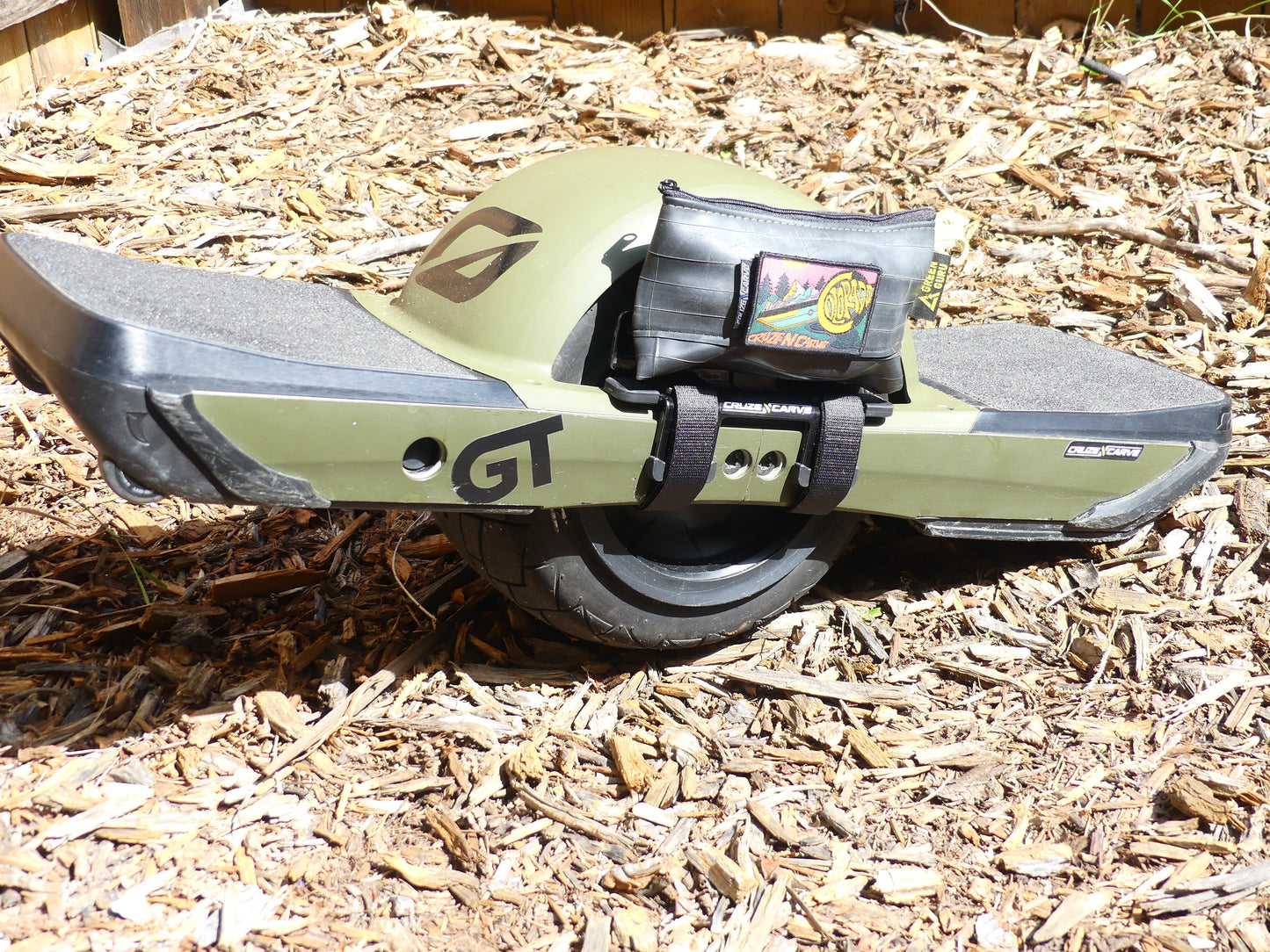 The "Recycler Cruzer" Adventure Pouch (Pouch Only) (Onewheel GT/GTS/XRC, Onewheel Pint X/XR/+ Compatible)