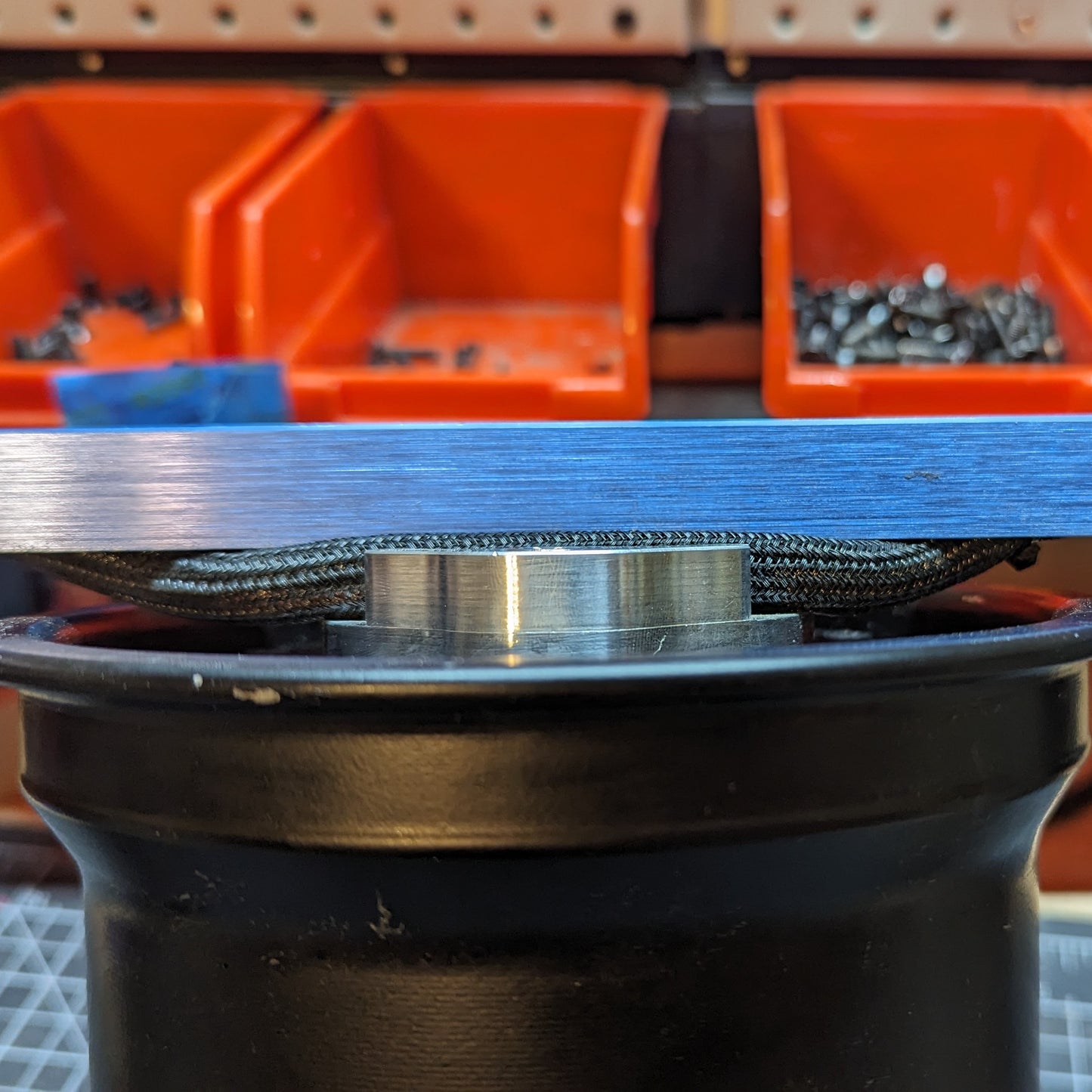 Cannon Core VEXR Hubs