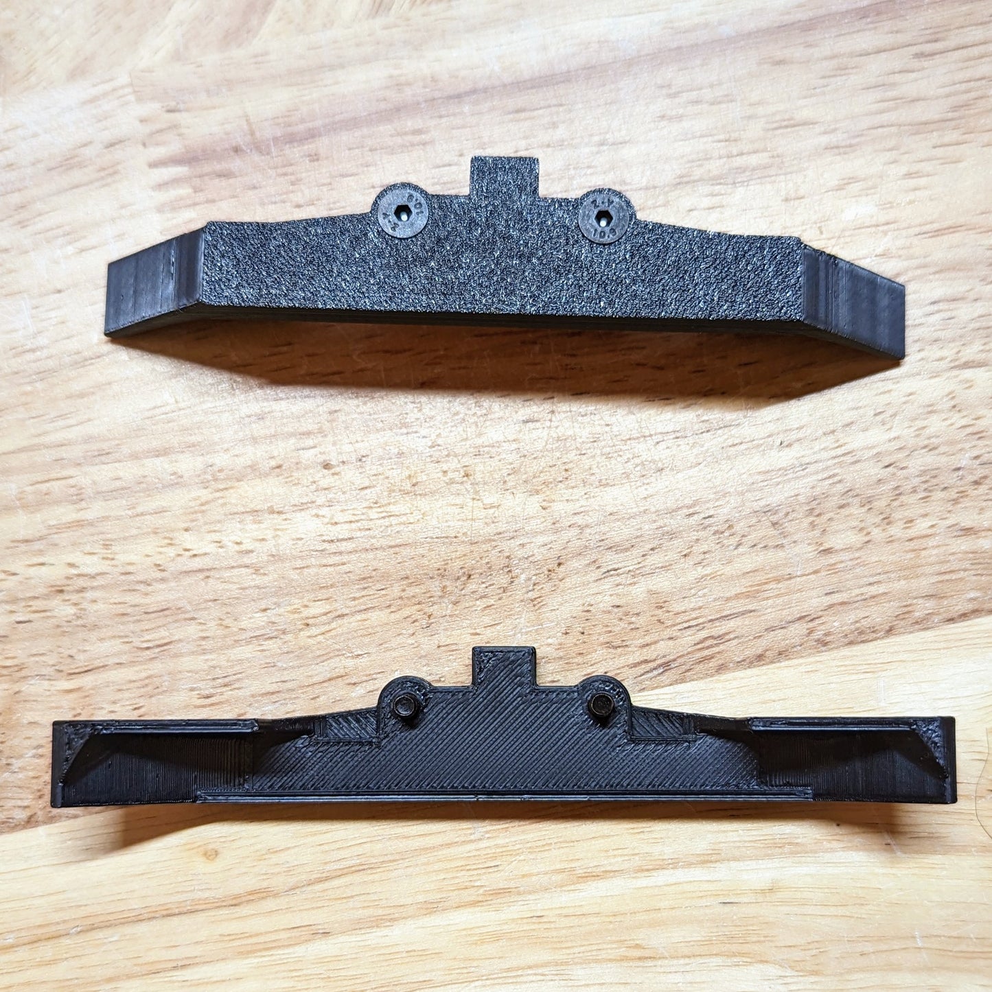 Retainer Clips for PEVD Axle Blocks